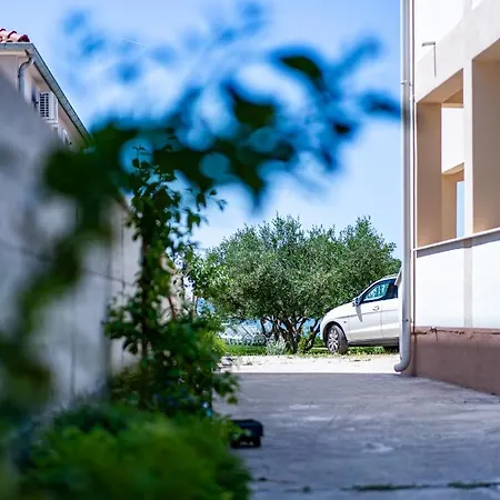 Vinko Apartment Bibinje